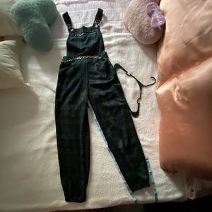 Forever 21 bib style overalls.